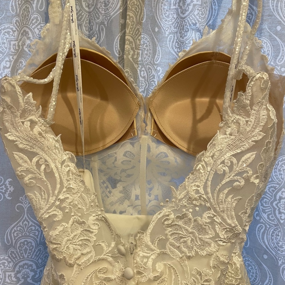 Stella York Wedding Dress 7394 - Picture 10 of 13
